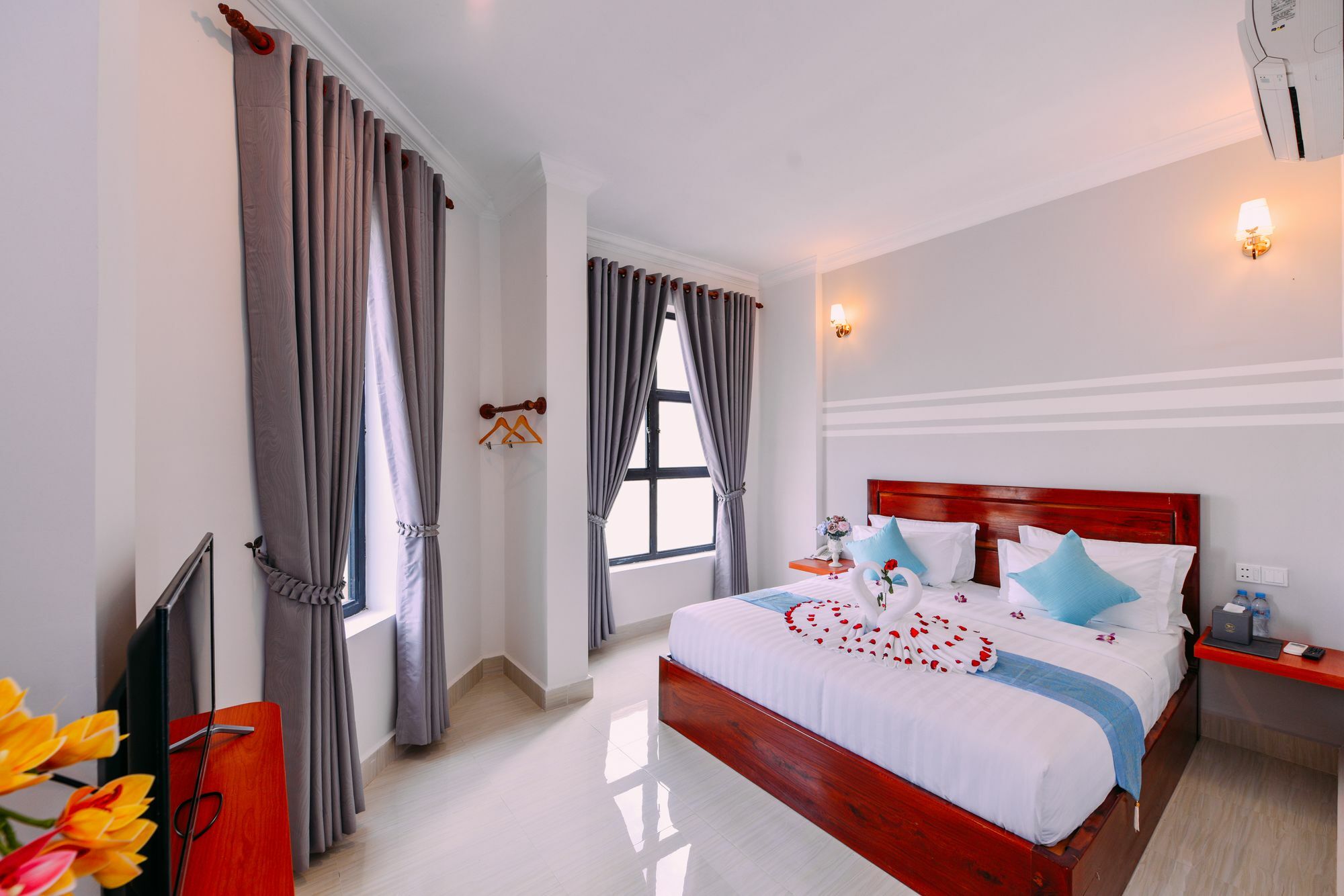 Sky Palace Boutique Hotel Баттамбанг Екстер'єр фото